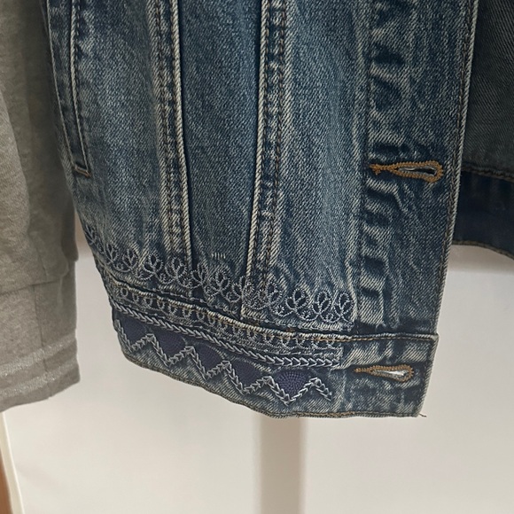 NWOT Sold out Desigual Denim Jacket with removable Gray Hood - Picture 15 of 16